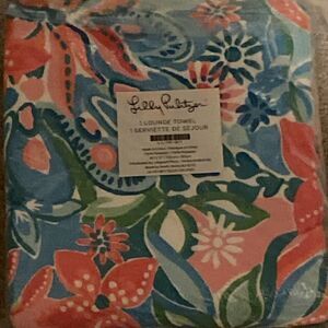 Lilly Pulitzer Lounge Towel Multicolor Floral Tropical Pool Beach 40”x72” New
